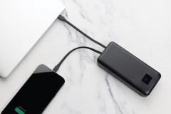 Powerbanka na notebook 20000mAh 65W Gridley z RCS plastu černá