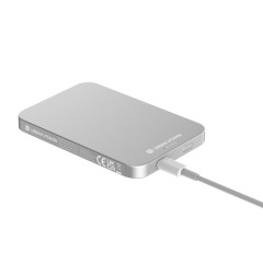 Powerbanka 5000mAh Urban Vitamin Richmond z RCS alu a plastu černá
