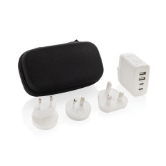 Cestovní nabíječka TravelCharge Pro s USB C z RCS plastu bílá, černá