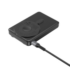 Magnetická powerbanka Urban Vitamin Delano 5v1 10000mAh 20W černá