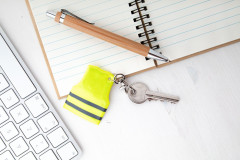 mini reflective vest keyring žlutá