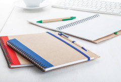 notebook žlutá